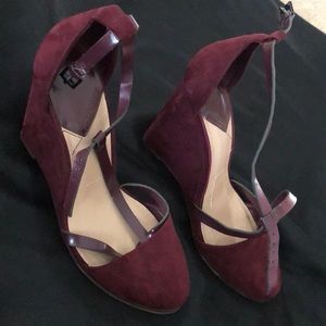 Stradivarius Maroon Wedges
